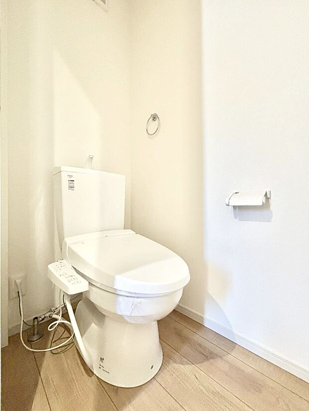 トイレは1階と2階それぞれに配置されていてとても便利です。