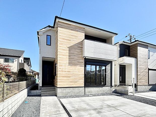 溢れる陽光でご家族の笑顔も輝く