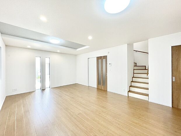 リビング階段が家族の笑顔と会話をつないでくれます