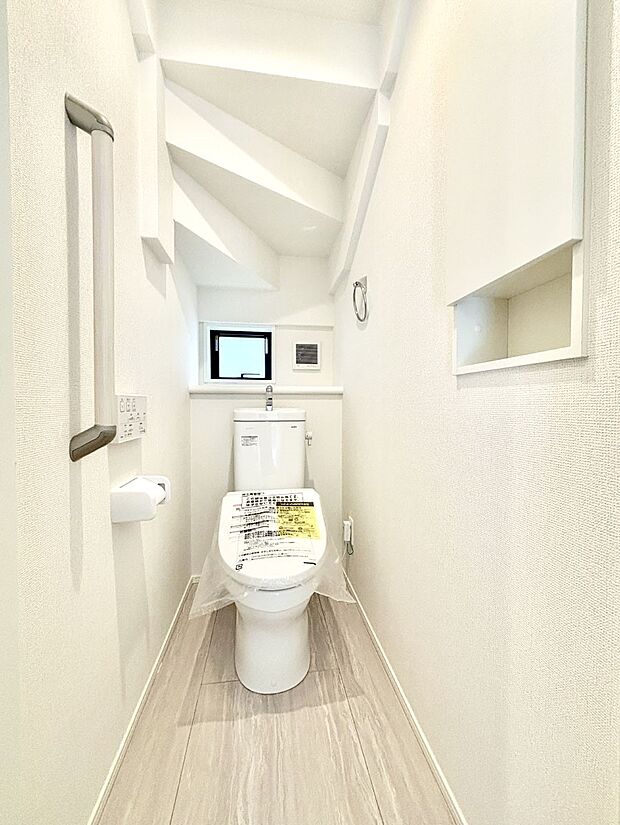 トイレは1階と2階それぞれに配置されていてとても便利です。 