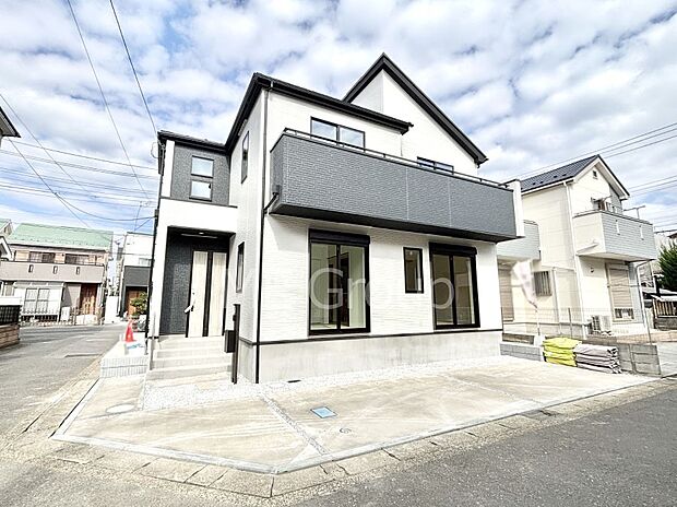 上質感あふれる外観デザイン。魅力の住まいを実現。