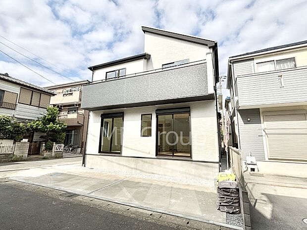 暮らしやすさと居心地の良さにこだわったシンプルで飽きのこないデザイン !