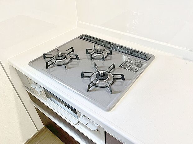 三口ガスコンロでお料理が一気にはかどりそう。  