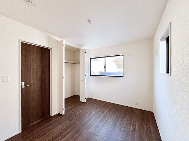 収納が充実しているので、居住スペースを広く使えます。