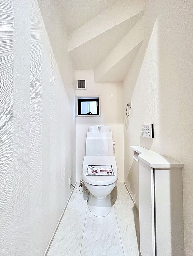 トイレは1階と2階それぞれに配置されていてとても便利です。