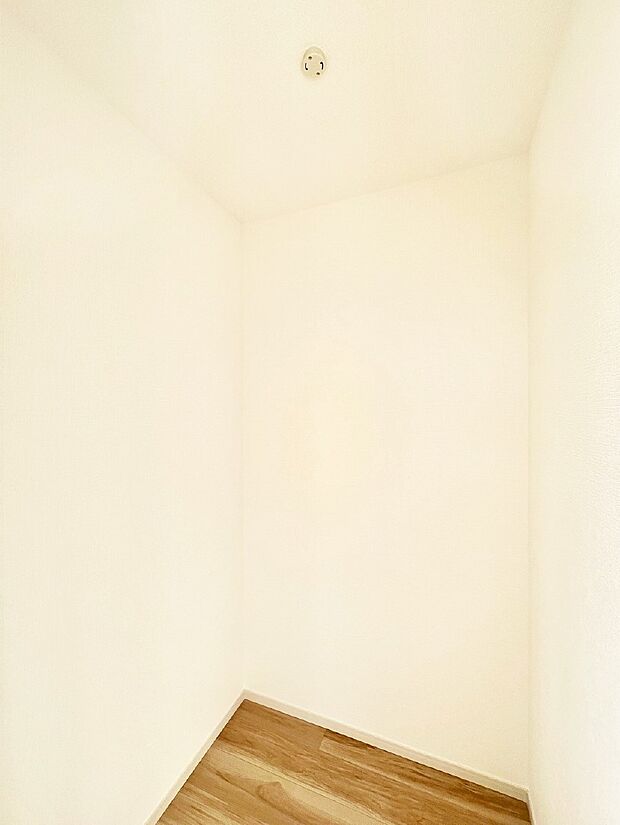 ウォークインクローゼットのある住まいでスッキリ快適な生活を