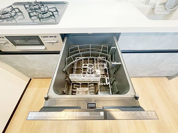 面倒なお片づけは食洗機にお任せ!家事の負担が減って、時間にも気持ちにもゆとりができます。