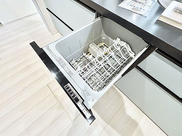 面倒なお片づけは食洗機にお任せ!家事の負担が減って、時間にも気持ちにもゆとりができます。