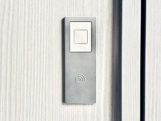 スマートに開錠できる電子キー