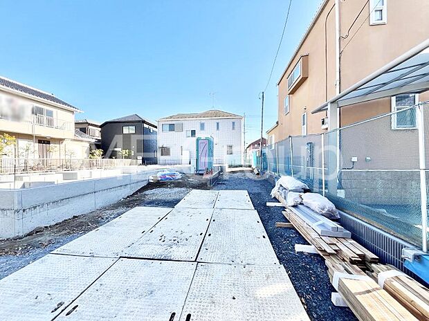 奥まった敷地にあるプライベートを保てる住まい