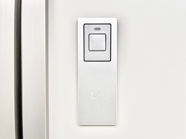 スマートに開錠できる電子キー