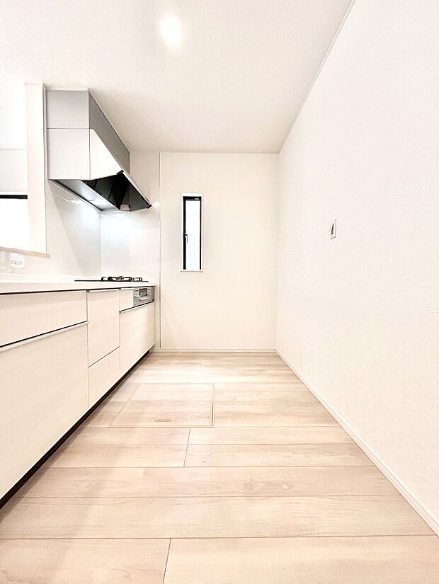 ゆとりあるキッチンではご家族と楽しくお料理ができます。