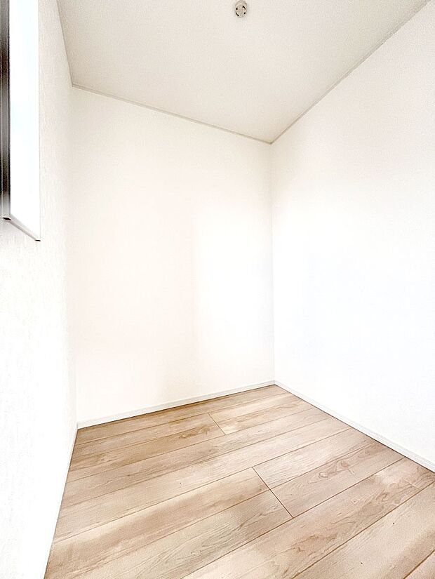 テレワークや勉強、趣味など様々な用途に使えます  