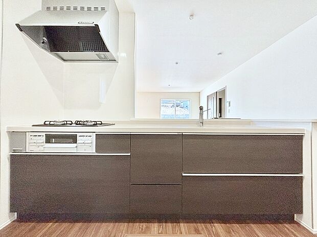 毎日使うキッチンだから、使いやすさ＆お手入れのしやすさにこだわりました。 