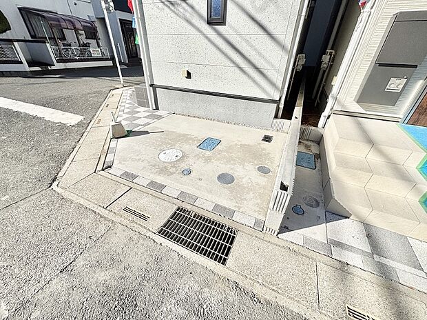 駐輪スペースなどに使えます。