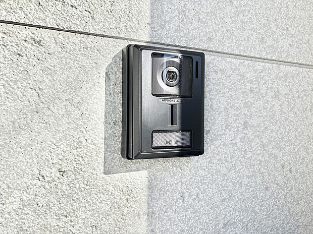 ＴＶモニター付インターホンでセキュリティ面にも配慮。