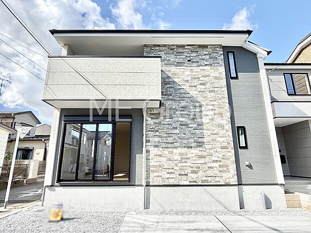 暮らしやすさと居心地の良さにこだわったシンプルで飽きのこないデザイン !