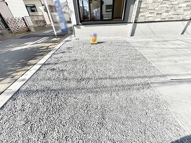 生活に欠かせない駐車スペース。