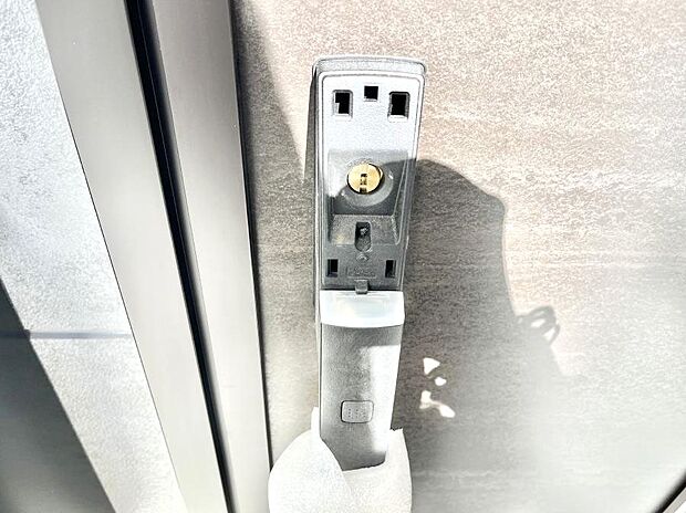 スマートに開錠できる電子キー