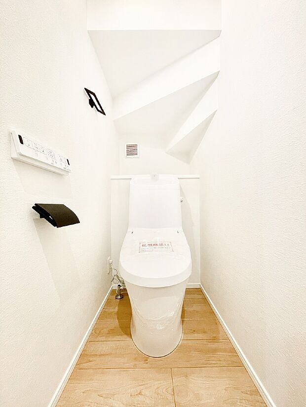 トイレは安心の2箇所!朝のバタバタも一安心です。