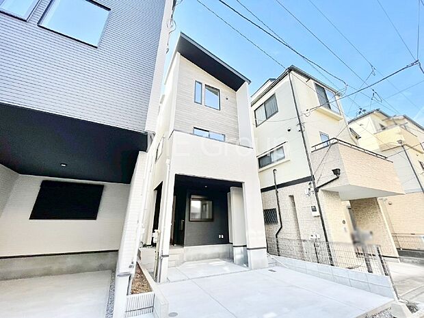 暮らしやすさと居心地の良さにこだわったシンプルで飽きのこないデザイン！