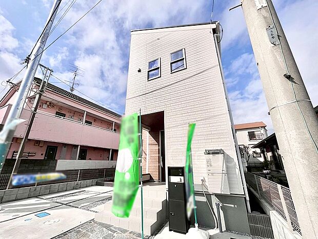 たっぷりの陽光と心地よい風が舞い込む住まい