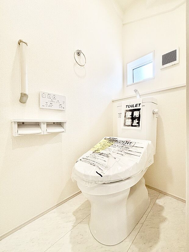 トイレは安心の2箇所！朝のバタバタも一安心です。