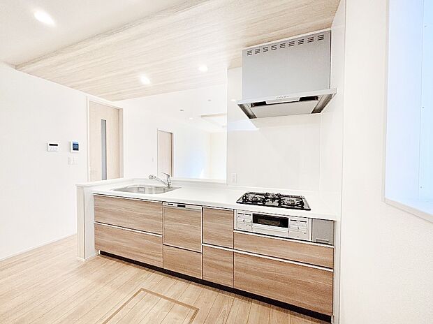 カウンター越しにお話しをしながら毎日のお料理をもっと楽しく