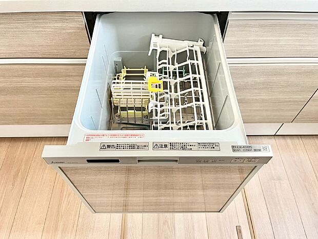 面倒なお片づけは食洗機にお任せ!家事の負担が減って、時間にも気持ちにもゆとりができます。