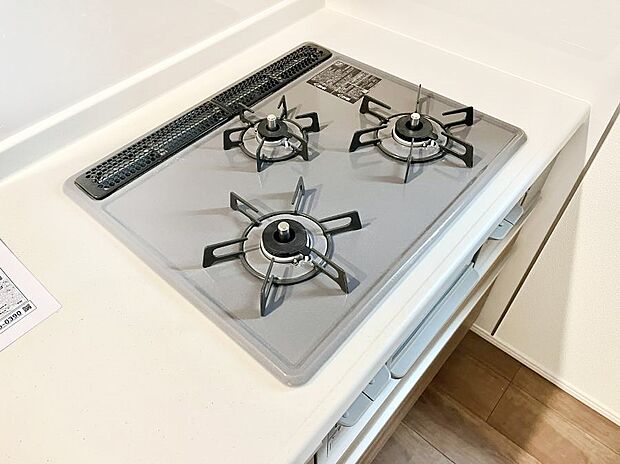 三口ガスコンロでお料理が一気にはかどりそう。