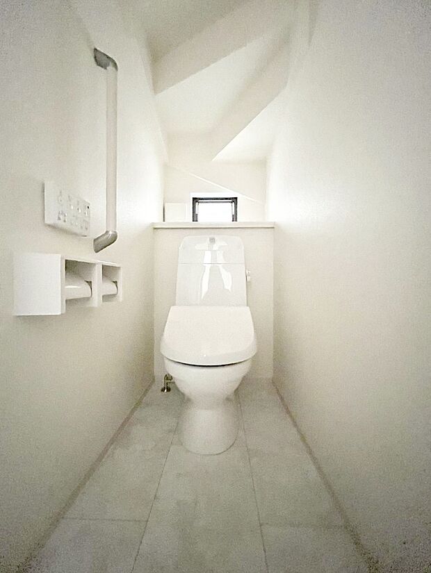 トイレは1階と2階それぞれに配置されていてとても便利です。