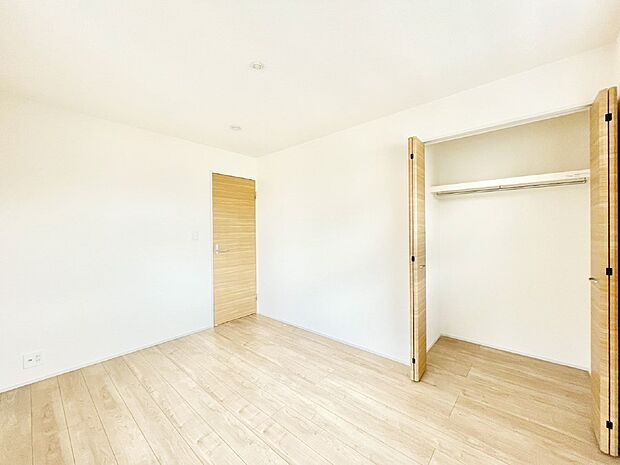 収納が充実しているので居住スペースを広々使えます