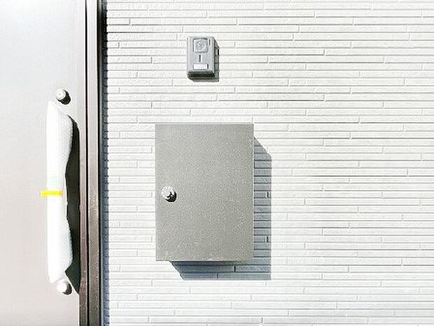 シンプルデザインのポスト。