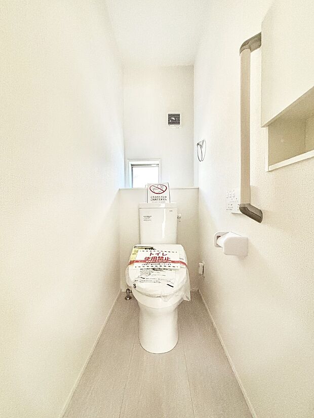 トイレは1階と2階それぞれに配置されていてとても便利です。 