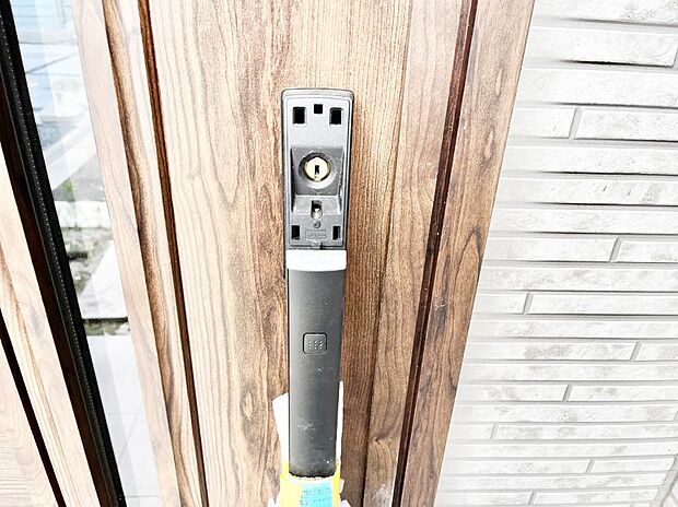 スマートに開錠できる電子キー