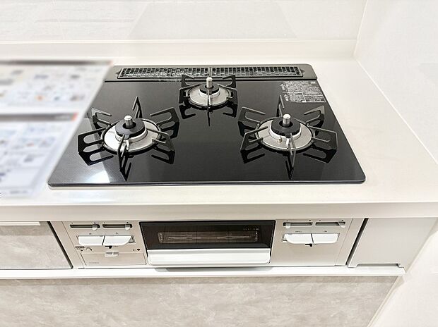 三口ガスコンロでお料理が一気にはかどりそう。