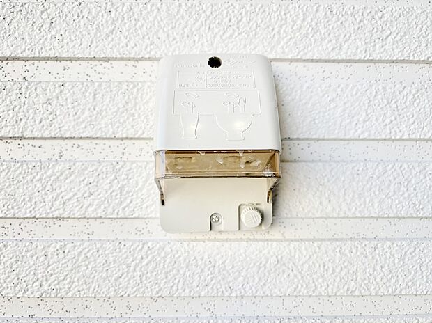 お掃除などに便利な外コンセント