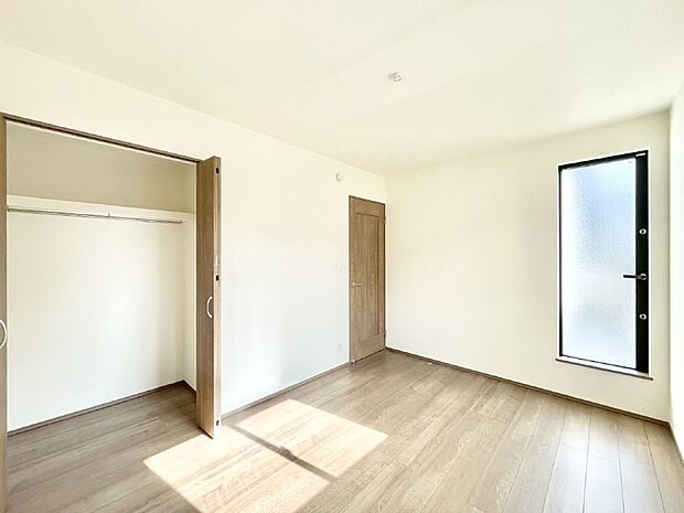 収納が充実しているので居住スペースを広々使えます