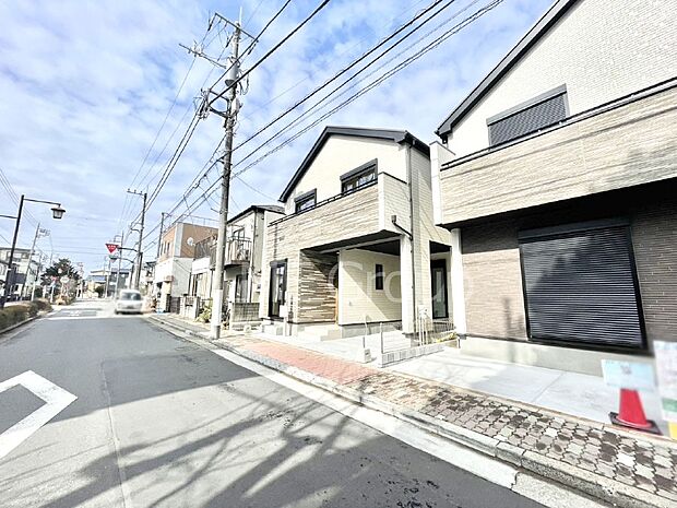 溢れる陽光でご家族の笑顔も輝く