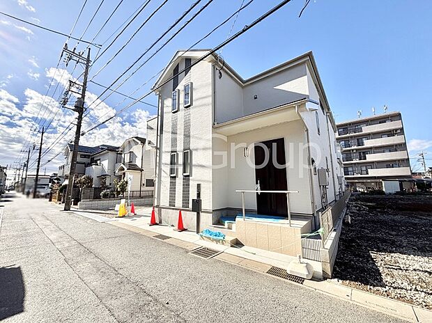 溢れる陽光でご家族の笑顔も輝く　