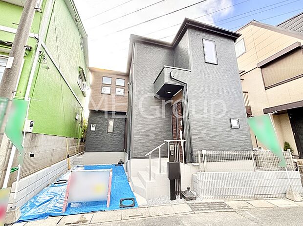 たっぷりの陽光と心地よい風が舞い込む住まい