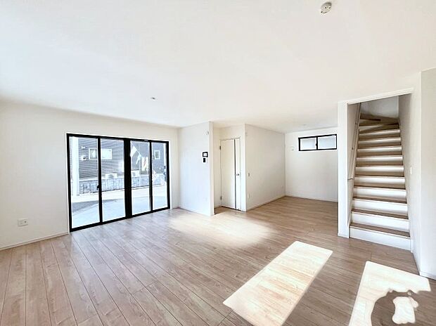 リビング階段が家族の笑顔と会話をつないでくれます