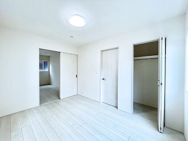 引き戸の開閉でフレキシブルに利用できます