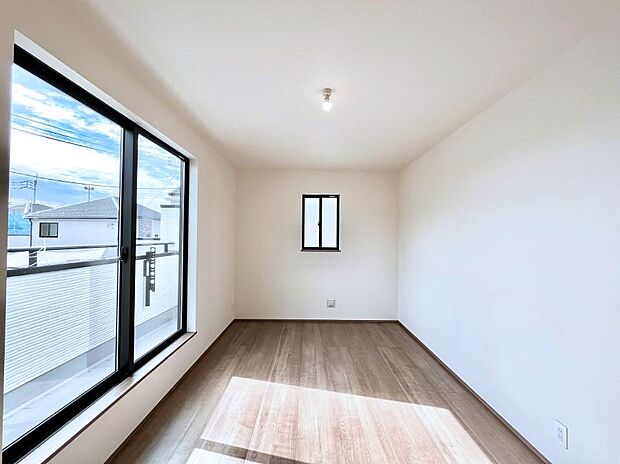 収納が充実しているので居住スペースを広々使えます