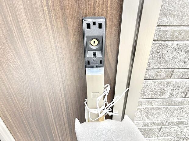 スマートに開錠できる電子キー