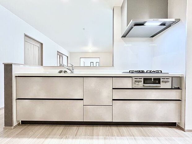 毎日使うキッチンだから、使いやすさ＆お手入れのしやすさにこだわりました。 