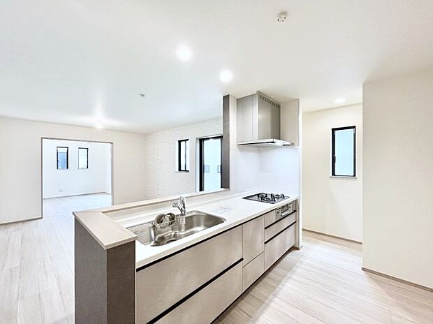 カウンター越しにお話しをしながら毎日のお料理をもっと楽しく  