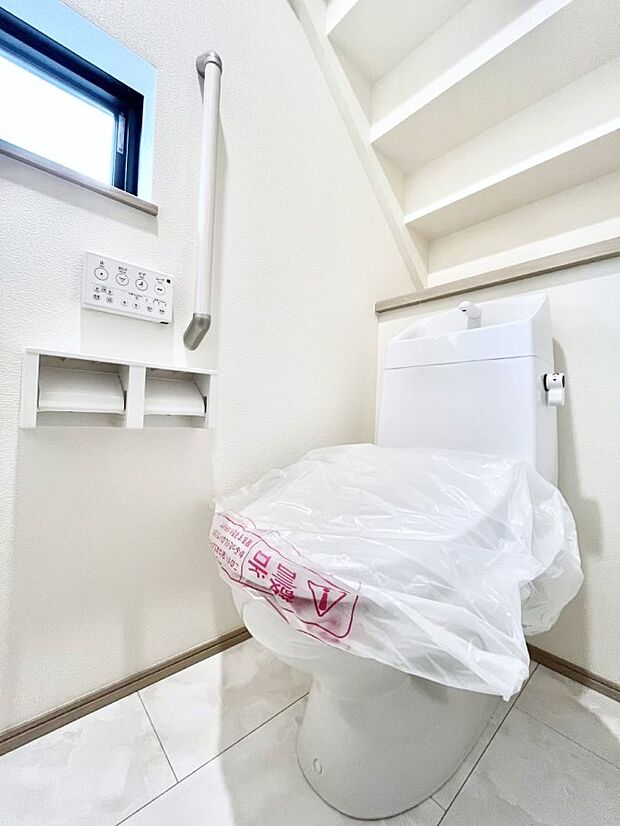 トイレは1階と2階それぞれに配置されていてとても便利です。 