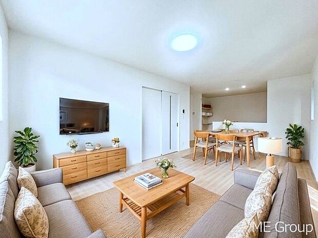 落ち着いた雰囲気のＬＤＫは家族みんなの快適空間※家具はCGです