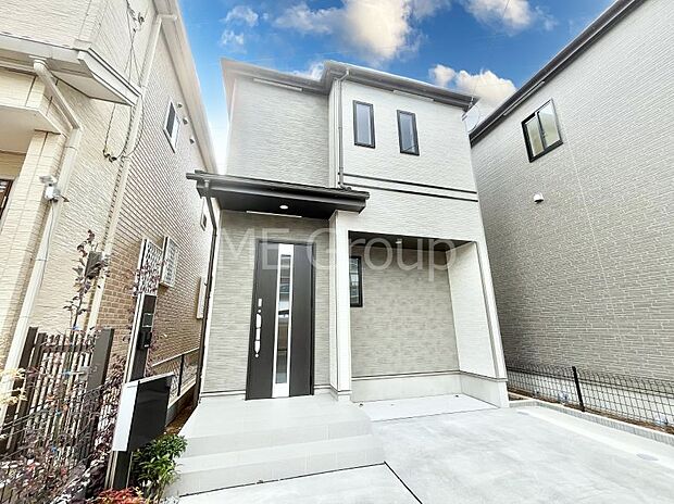 洗練された外観、上質な住空間が広がる室内は永く安心して過ごせる住居です。 